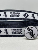 CHICAGO WHITE SOX inspired grosgrain ribbon and/or coordinating 1" flat backs. Perfect for bow making and many other crafts.