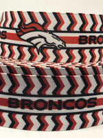 Denver Broncos inspired 7/8" & 1.5" grosgrain ribbon and/or coordinating 1" flatbacks.  Perfect for bow making and many other crafts.