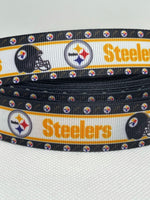 Pittsburgh Steelers inspired grosgrain ribbon and/or coordinating 1" flatbacks.  Perfect for bow making and many other crafts.